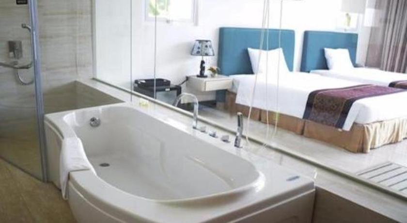 Diamond Bay Golf And Villas Nha Trang Extérieur photo